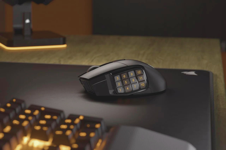 Corsair Scimitar Elite wireless mouse